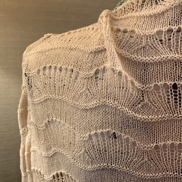 🧶 Slouchy, Cozy, & Kinda Mysterious 🧶 Loose Fit Hooded Sweater – Size M 😌🖤🌧 - Picture 7 of 9